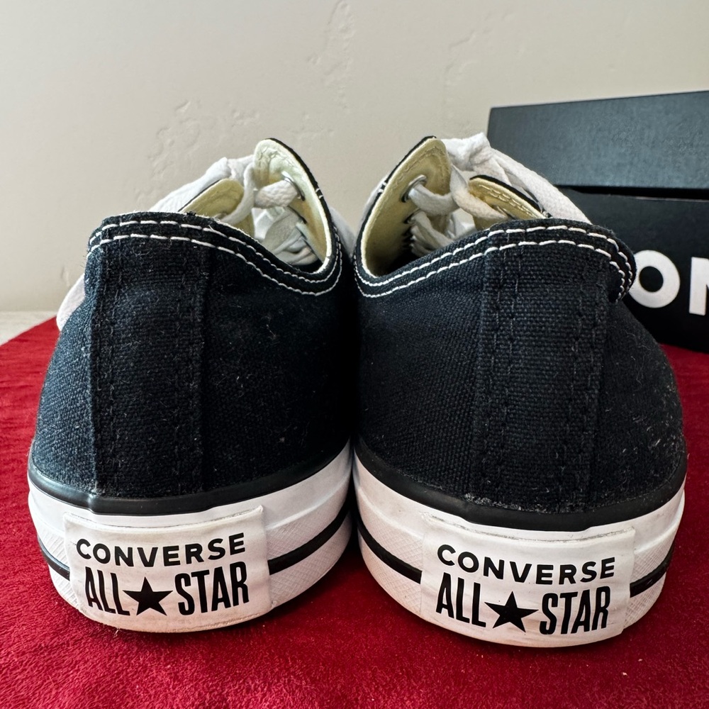 Converse - Picture 5 of 7